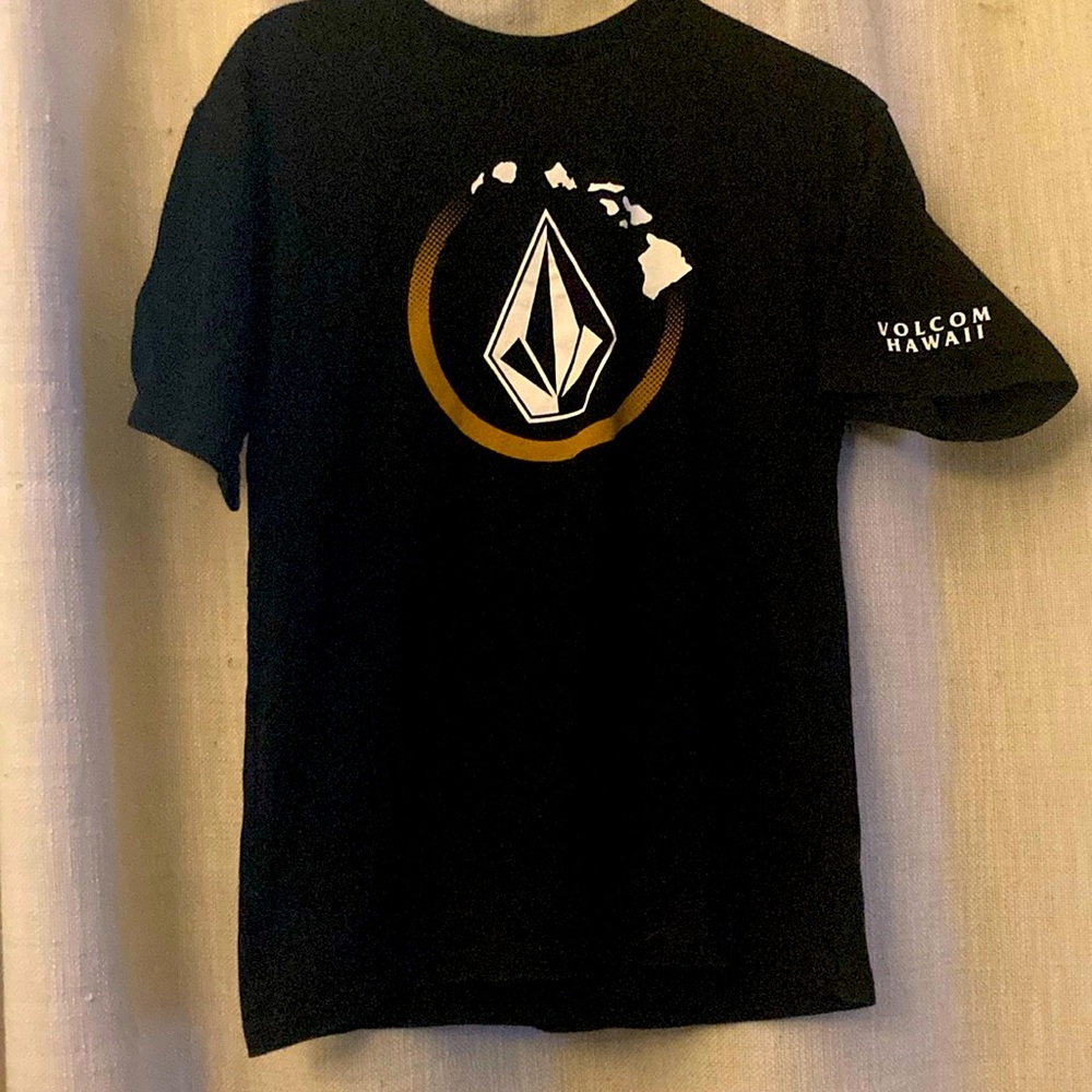 Boys XL Volcom Hawaii shirt